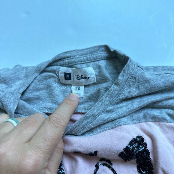 Gap Disney 101 Dalmatians Color Block Tee - Size XS - Picture 2 of 4